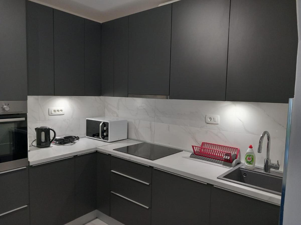 City Apartment Domagoj オミシュ エクステリア 写真